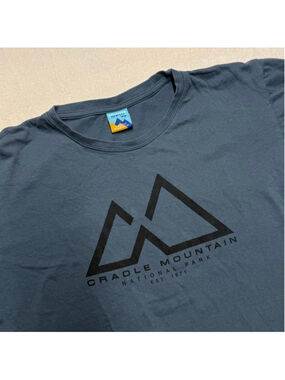 Women’s Southern Habitat Cradle Mountain Blue Short Sleeve Tee Latge